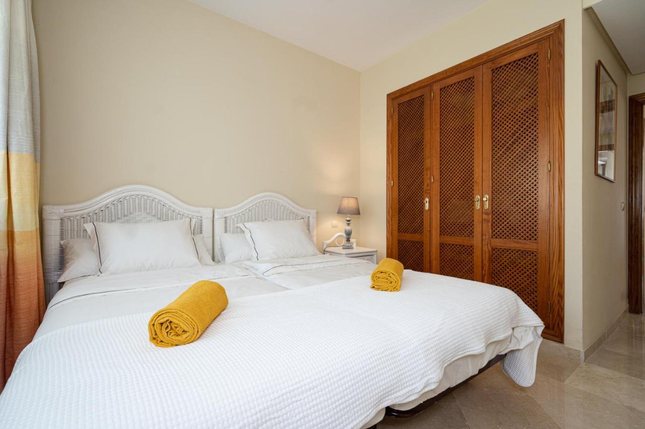 Costalita Beach Apartment Estepona Zewnętrze zdjęcie