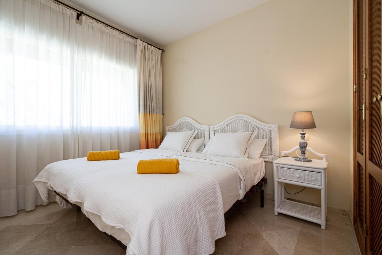 Costalita Beach Apartment Estepona Zewnętrze zdjęcie